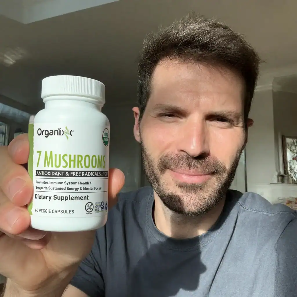 Happy Yerba Complex customer holding product