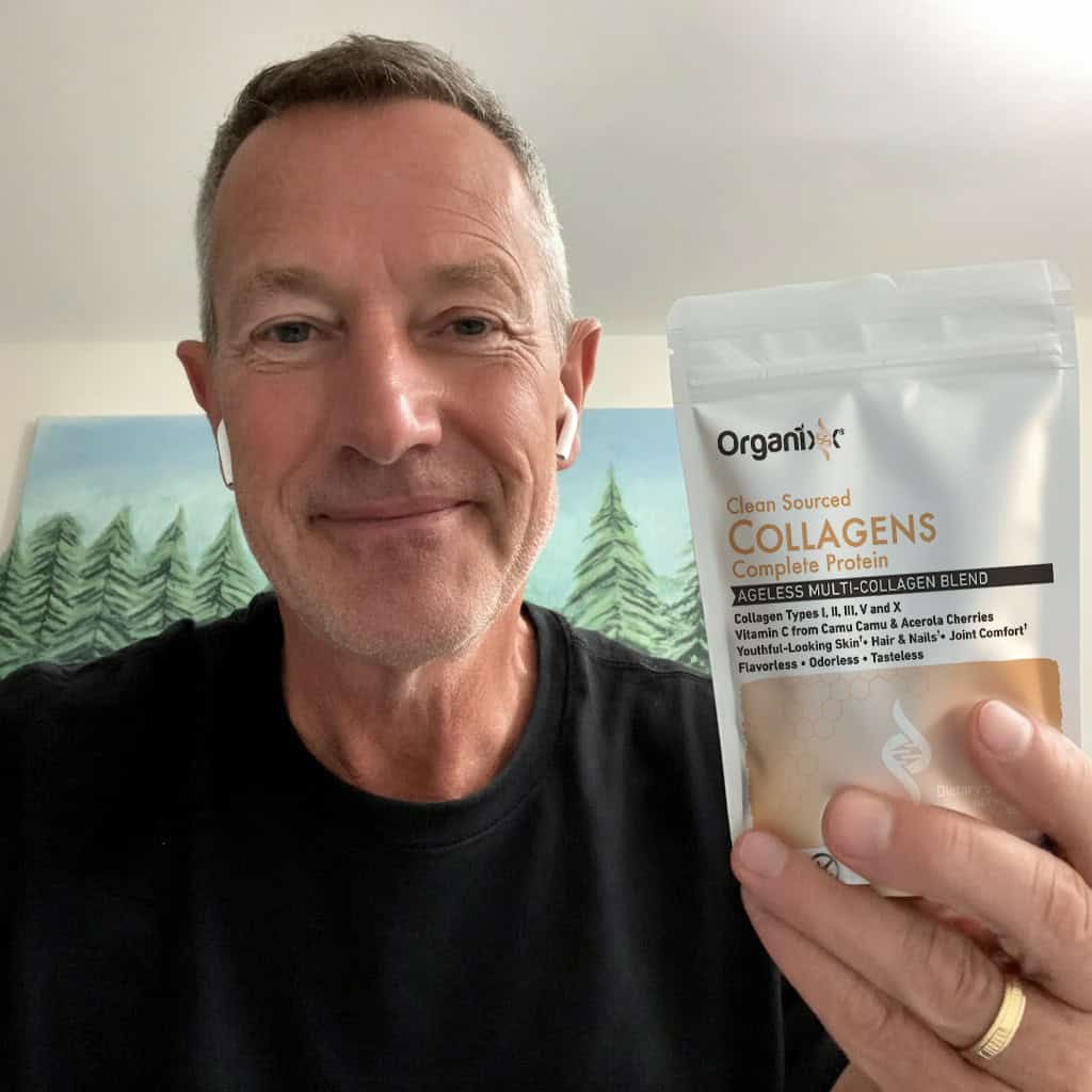 Happy Yerba Complex customer holding product